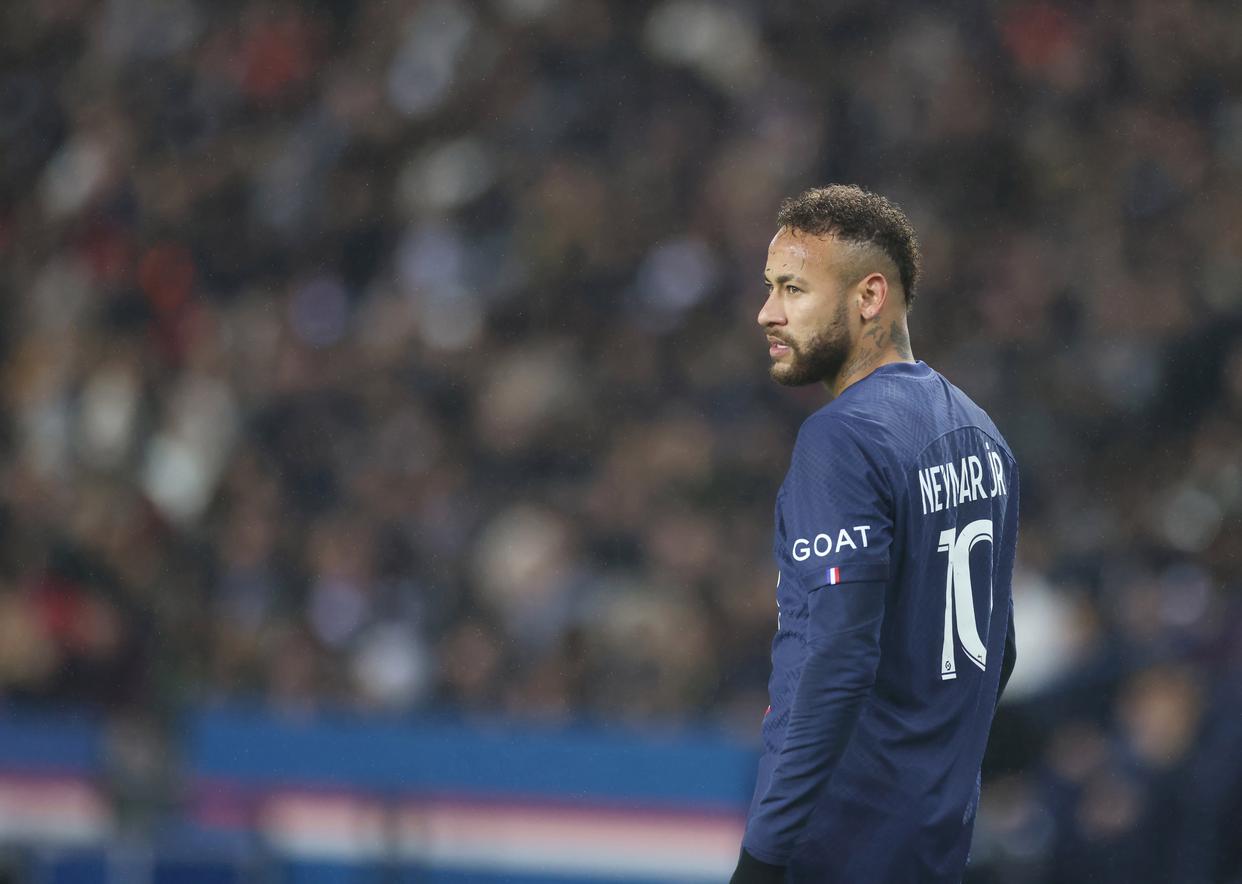 爱游戏APP关于内马尔官方宣布爆冷新规，瑞士队引发争议！的信息