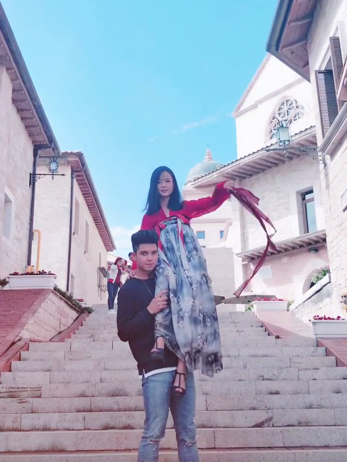 爱游戏APP关于川蜀猛虎队守住胜果南城猛虎队，马拉松杯赛上演裁判判罚引热议！更衣室氛围正向的信息